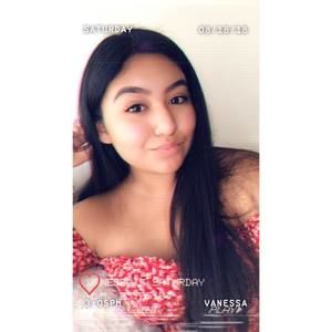 Meet your Posher, Vanessa